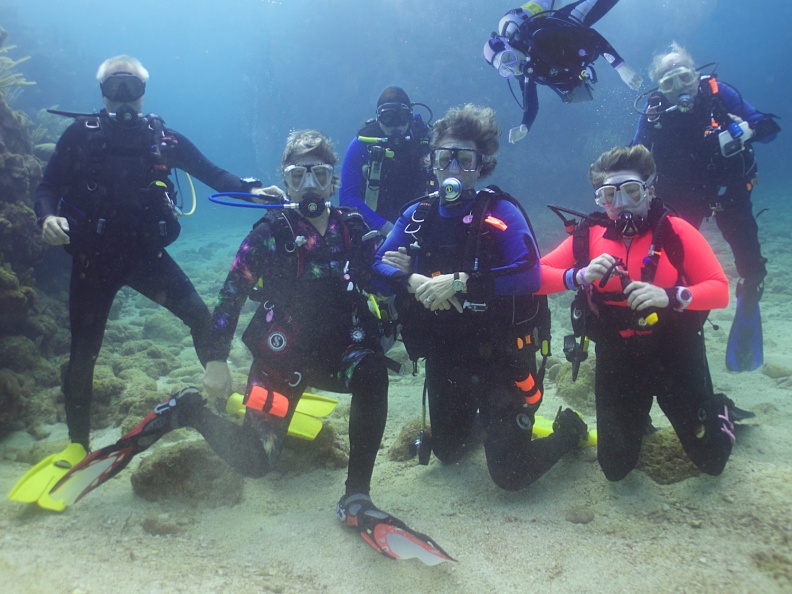 005  Group underwater.jpg